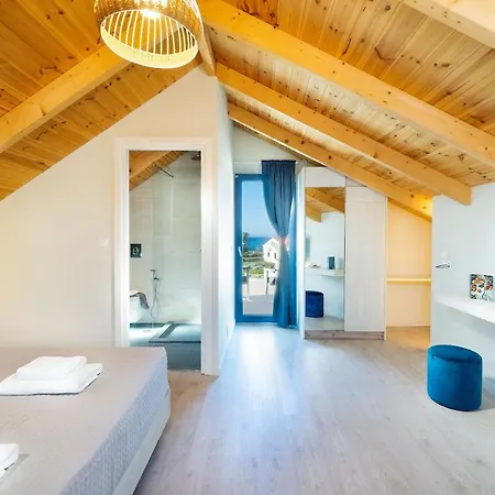 Makisland With Sea View