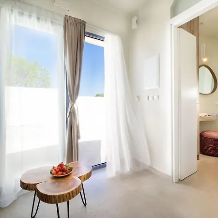 Villa Makisland With Sea View