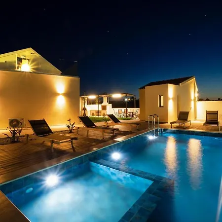 Makisland With Sea View Villa